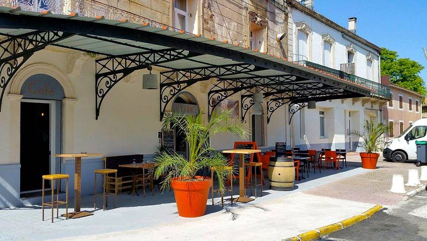 Le Restaurant - La Brasserie Le France - restaurant AIMARGUES - bien manger AIMARGUES